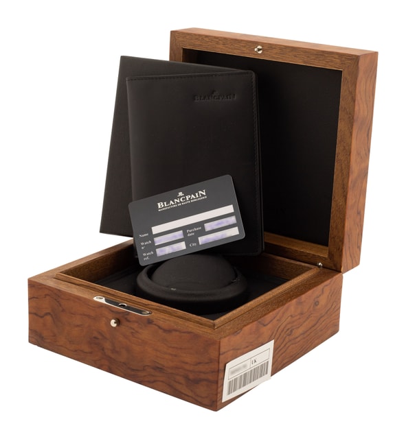 Blancpain Super Trofeo 560ST-11D30-52B Image 5